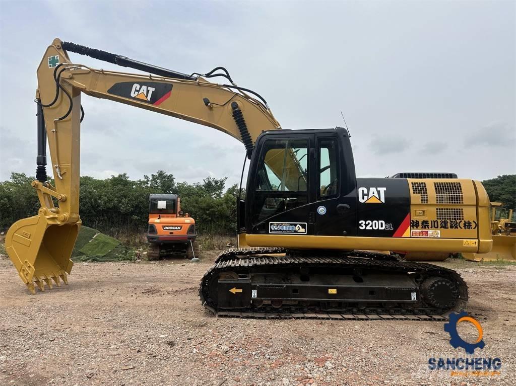 CAT 320 D 2 L Pelle sur chenilles