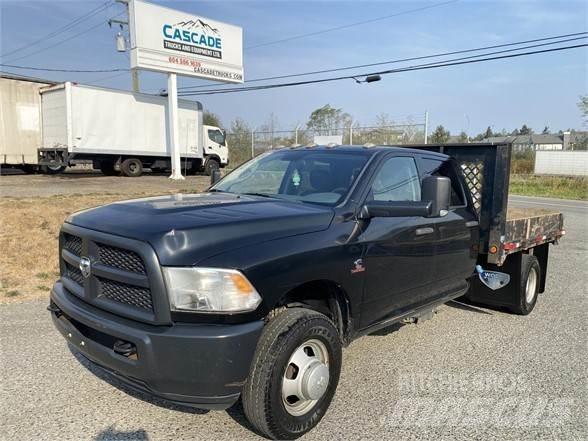 Dodge RAM 3500 Camion plateau