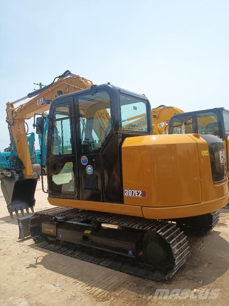 CAT 307e Pelle sur chenilles