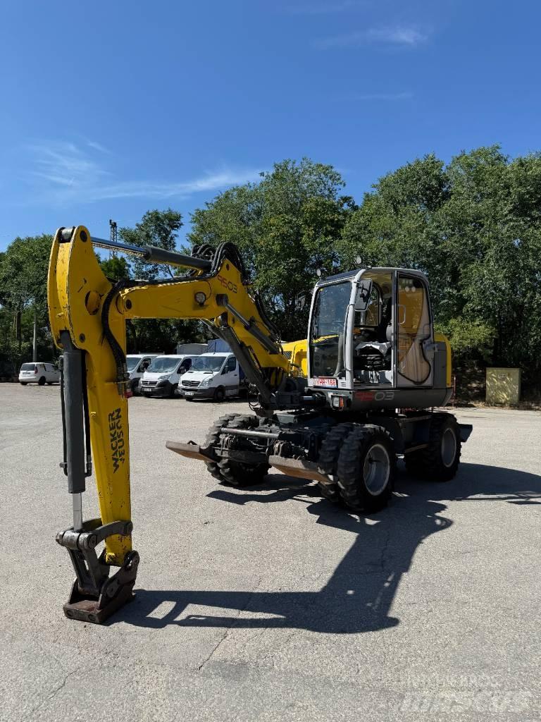Wacker Neuson 9503 Pelle sur pneus