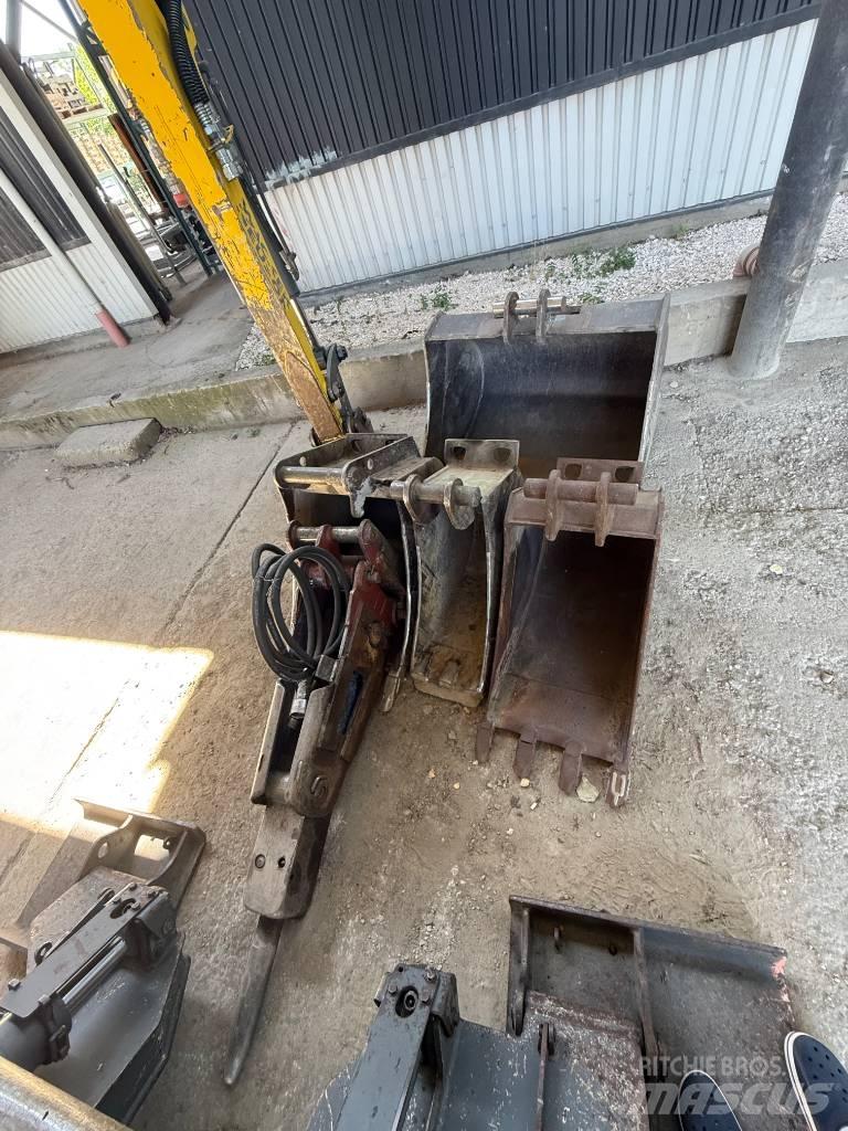 Wacker Neuson 9503 Pelle sur pneus