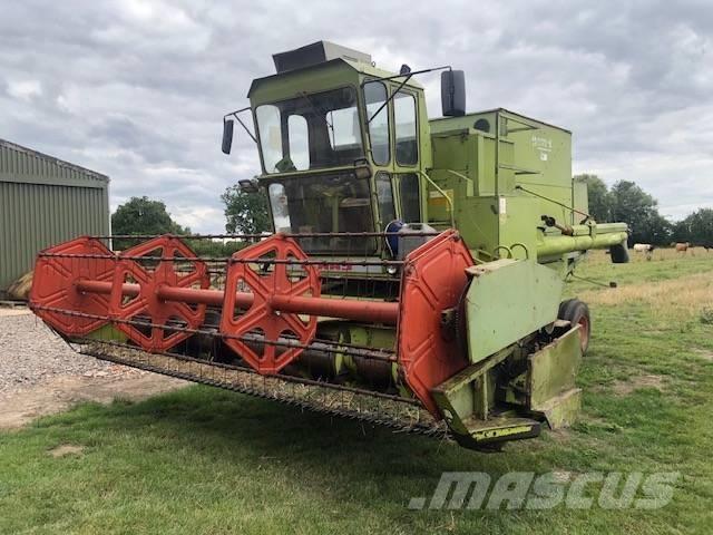 CLAAS Dominator 85 Moissonneuse batteuse