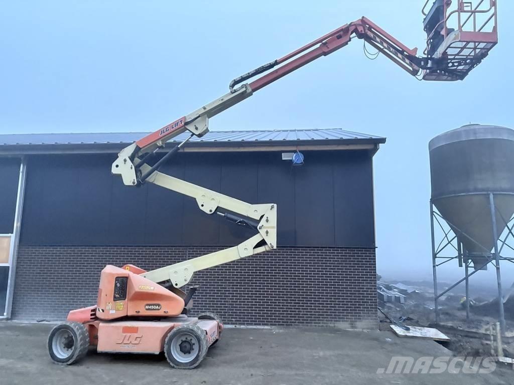 JLG 450aj Nacelles articulées