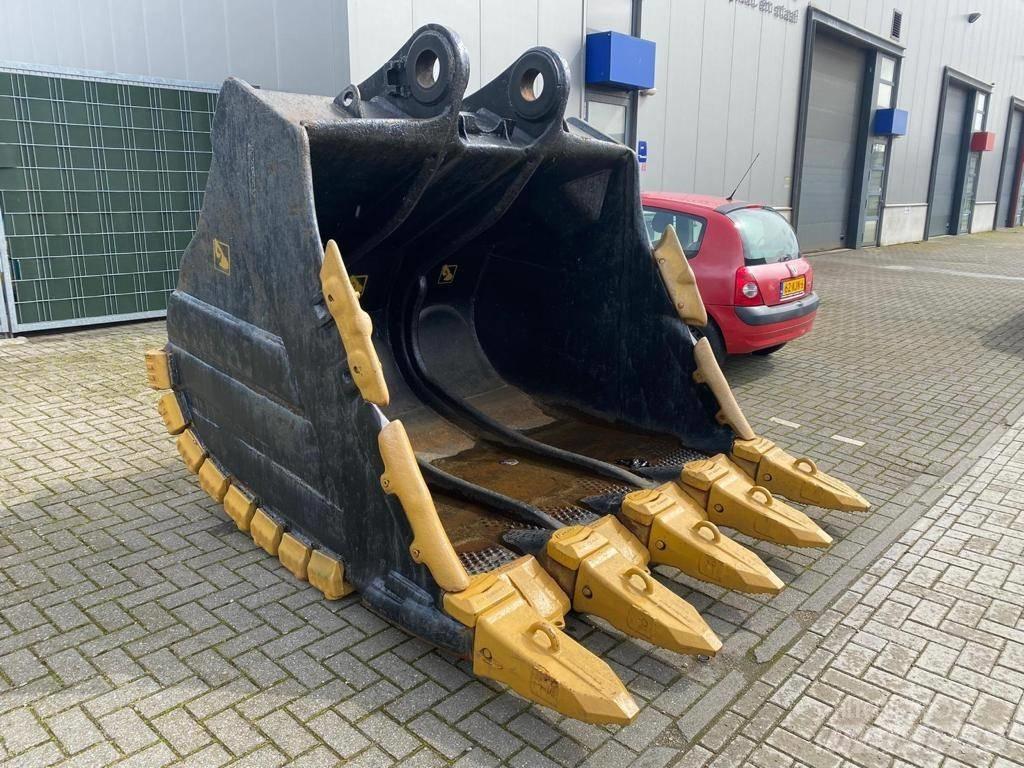 Hitachi ZX 870 Godet