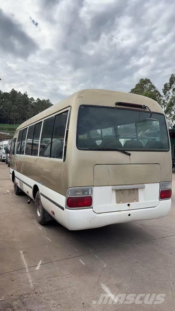 Toyota Coaster Autobus interurbain