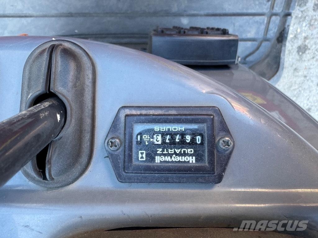 Yanmar SV08 (1D776) Mini pelle < 7t