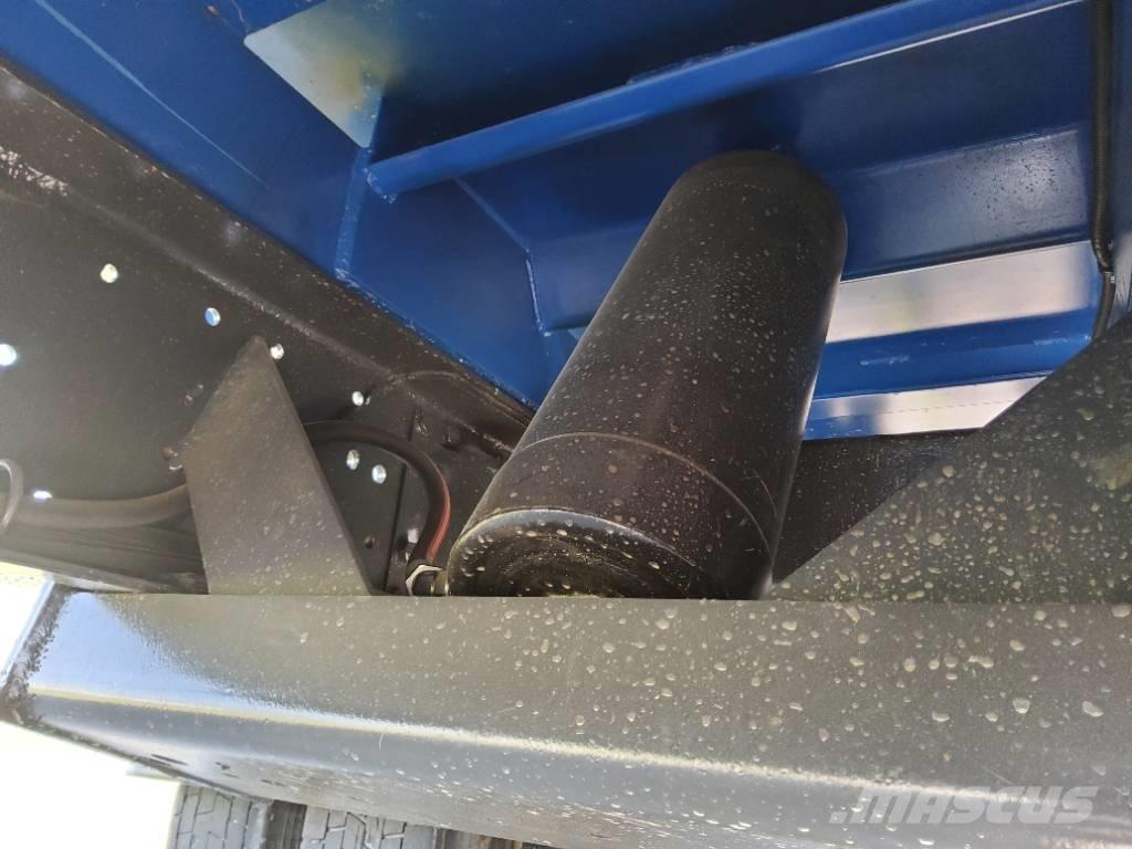  KK223, 230 hl Benne céréalière