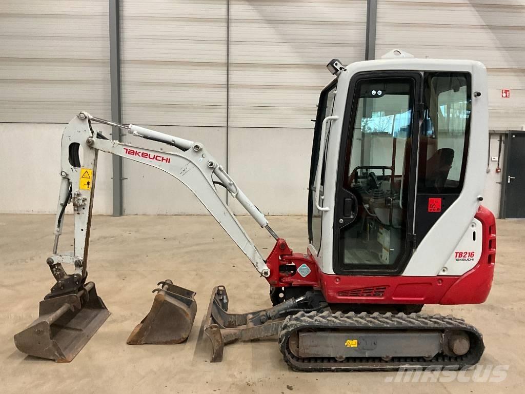Takeuchi TB 216 Mini pelle < 7t