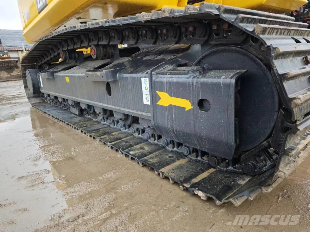 Komatsu PC 220-8 Pelle sur chenilles