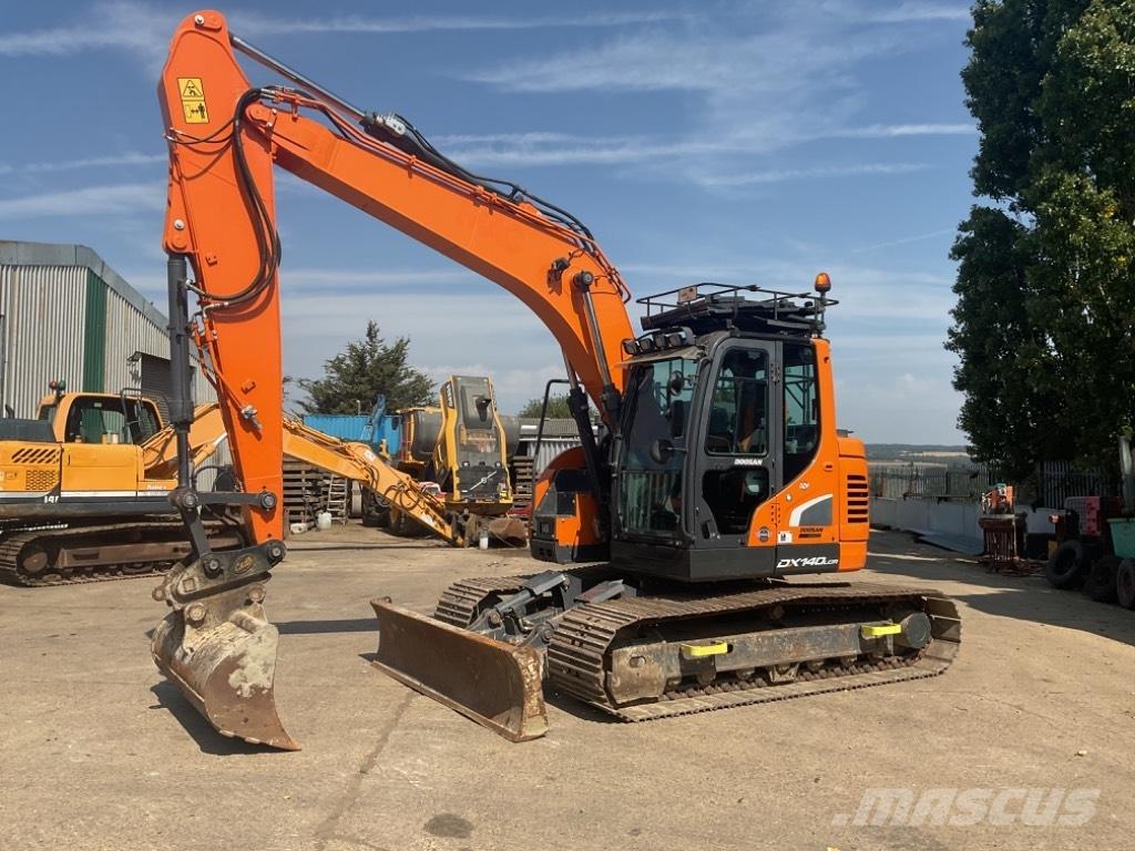 Doosan DX140LCR Pelle sur chenilles