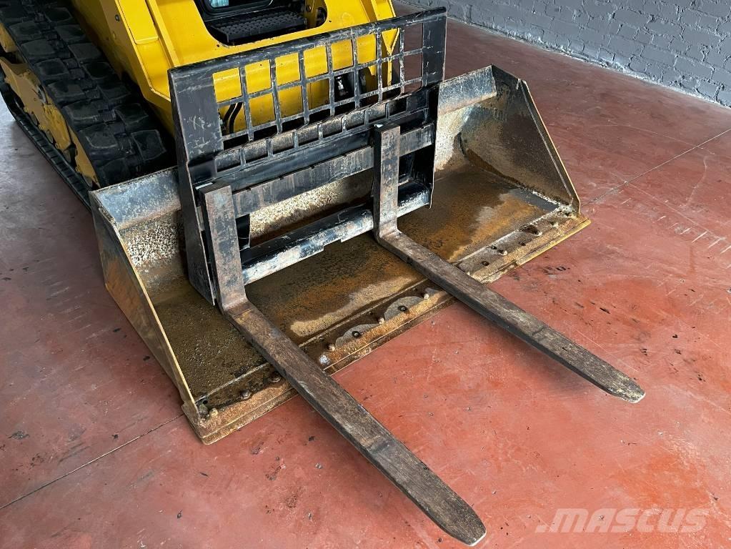 CAT 259 D Chargeuse compacte
