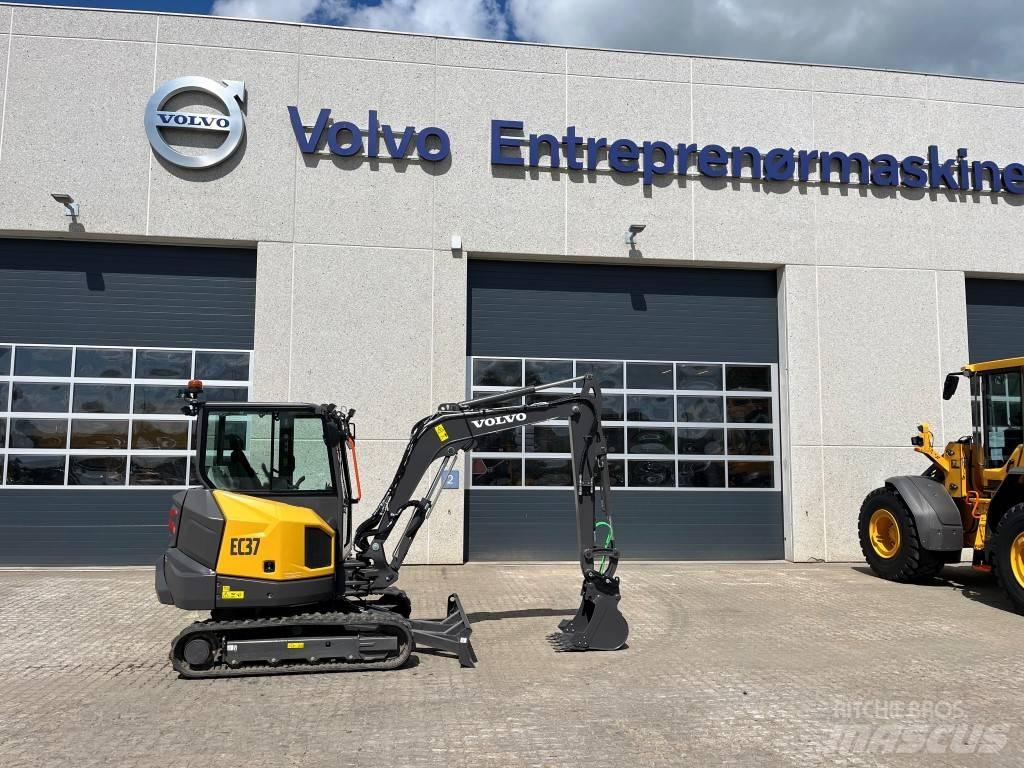 Volvo EC37F Mini pelle < 7t