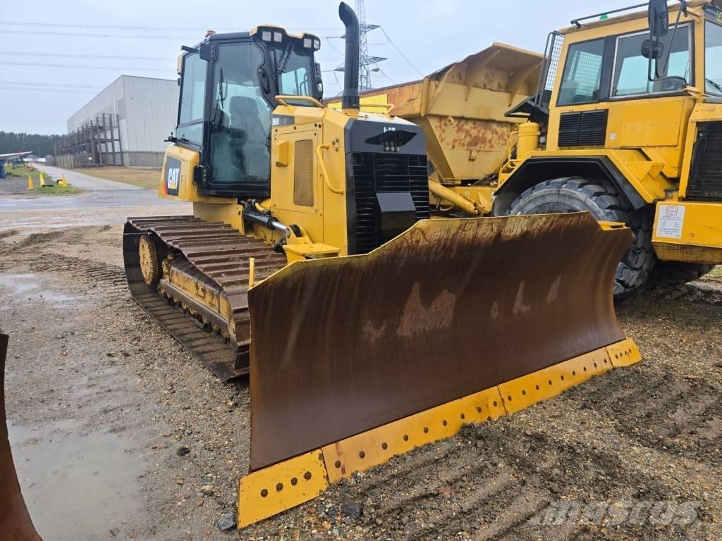 CAT D 6 K 2 LGP Bouteurs sur chenilles