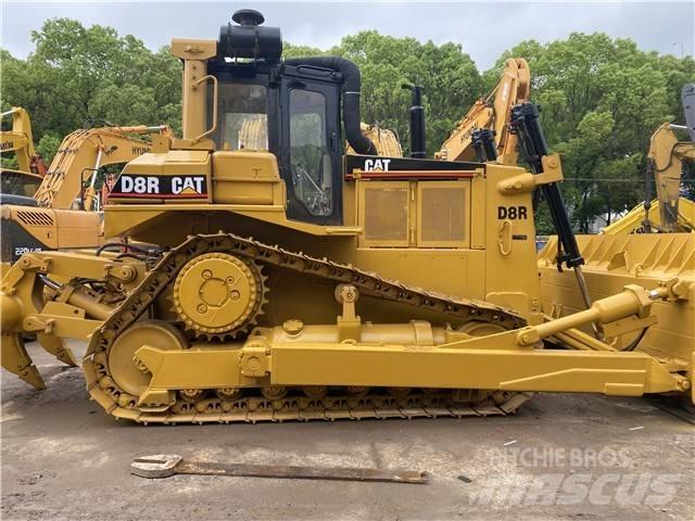 CAT D 8 R Bouteurs sur chenilles