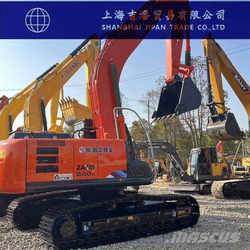 Hitachi ZX 240 Pelle sur chenilles