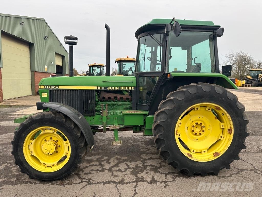John Deere 3050 HL Tracteur