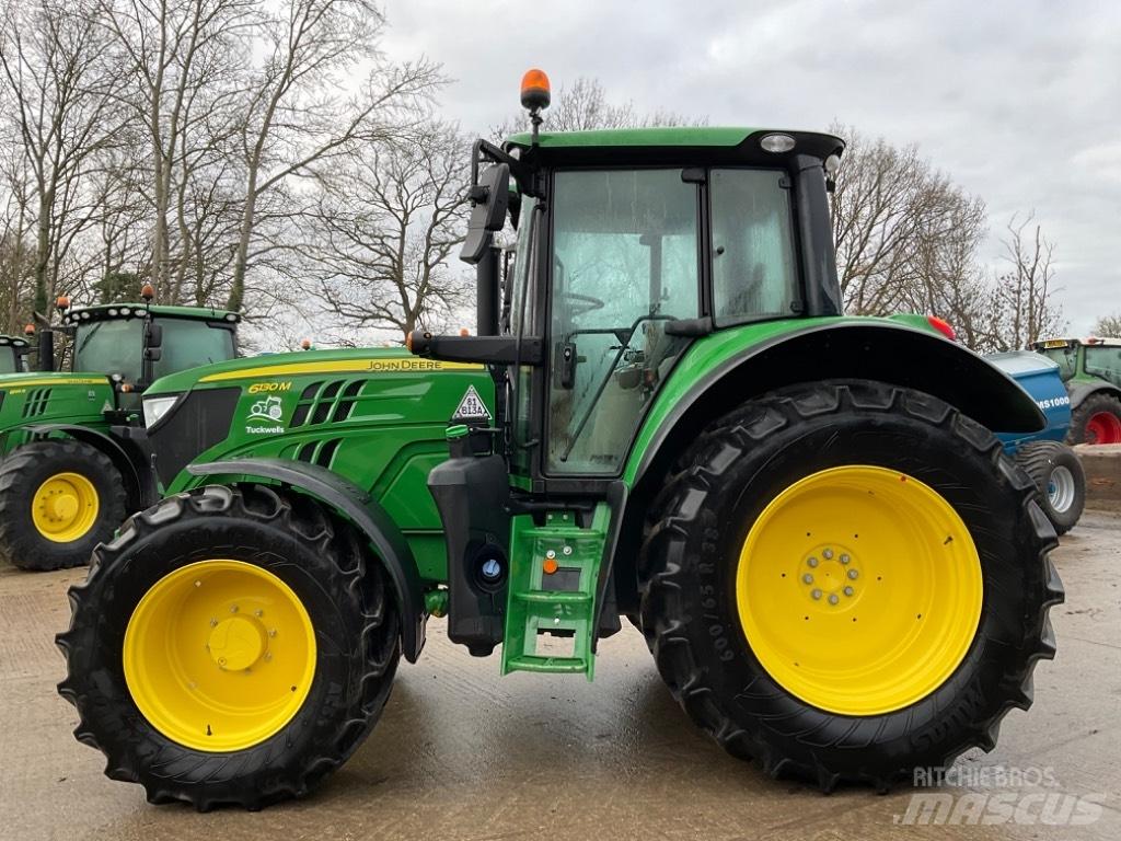 John Deere 6130 M Tracteur