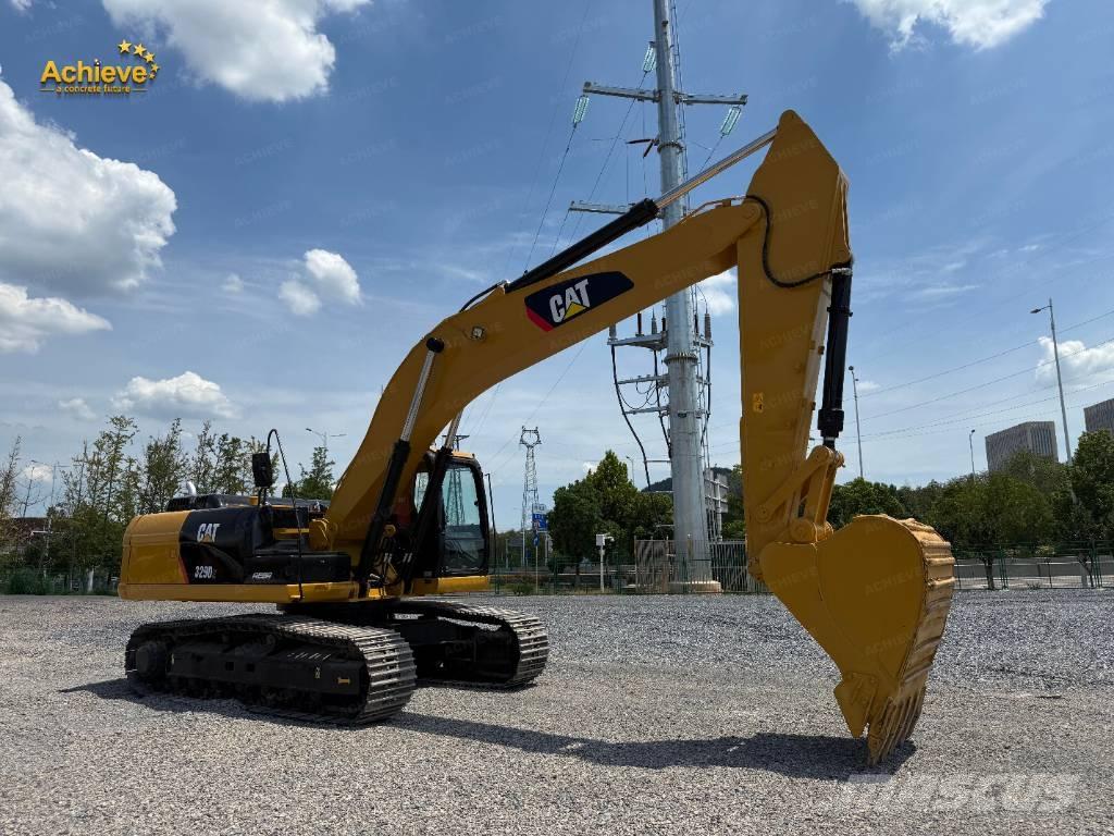 CAT 329 D Pelle sur chenilles
