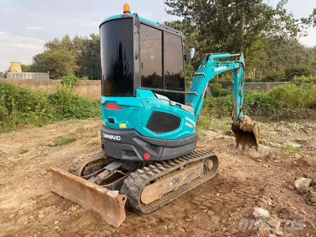 Sunward SWE 25 UF Mini pelle < 7t