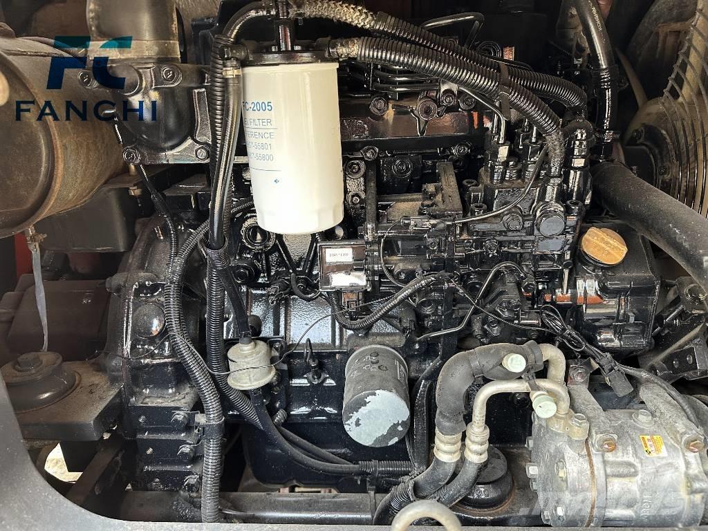 Hitachi zx 68 Pelle sur chenilles