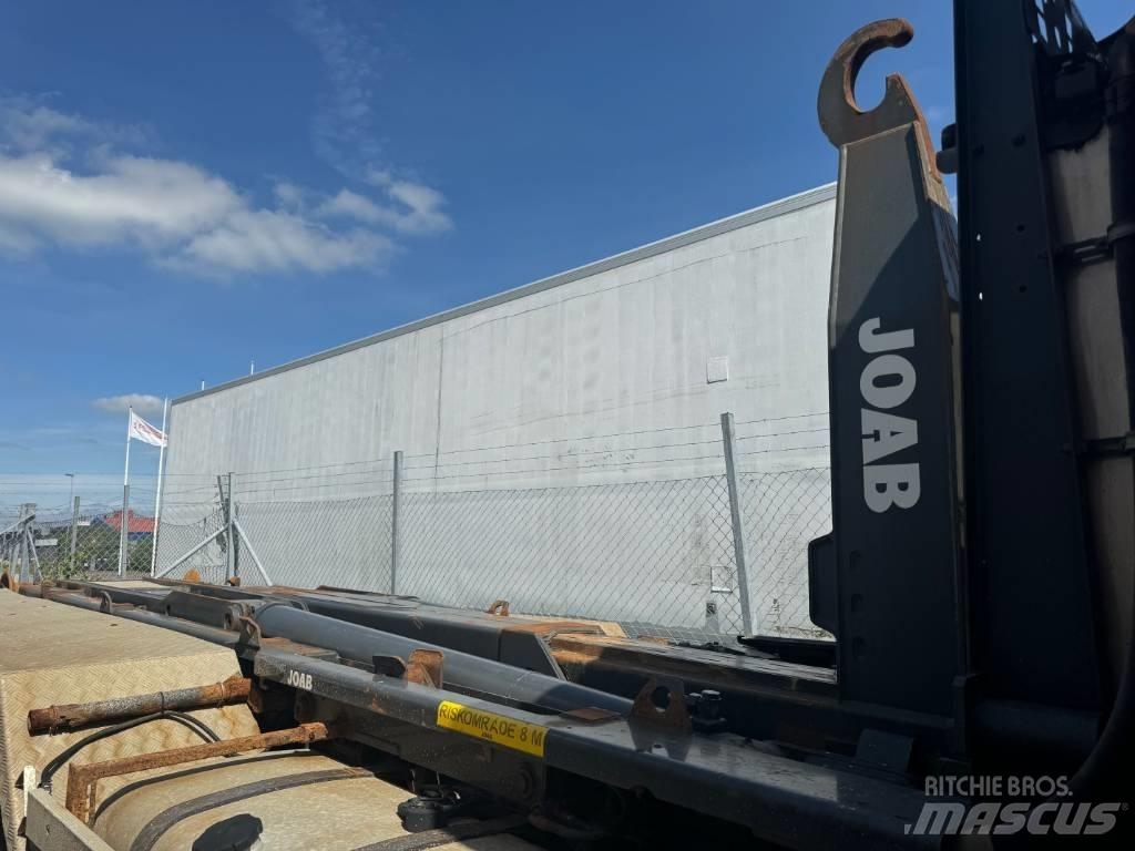 Joab L24 Camion benne