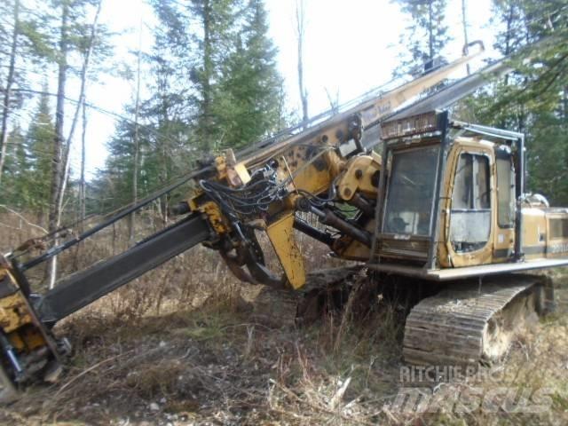 John Deere 200 LC Ebrancheuses