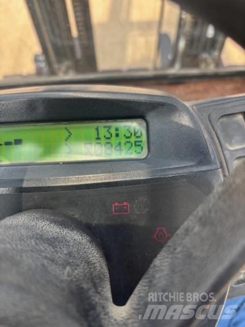 Yale GDP 35 VX Chariots diesel