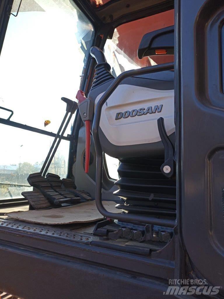 Doosan DX340LC-5 Tractopelle