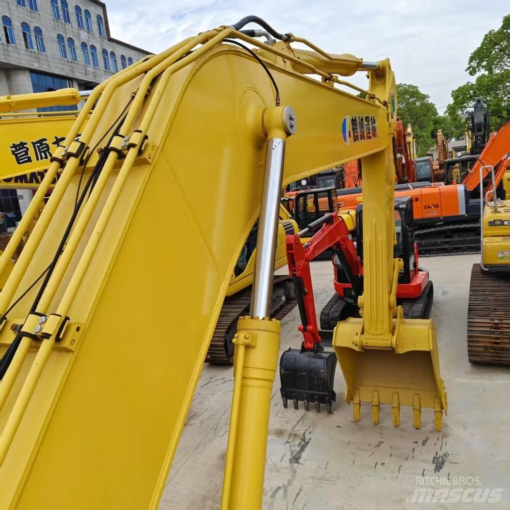 Komatsu PC 220-8 Pelle sur chenilles
