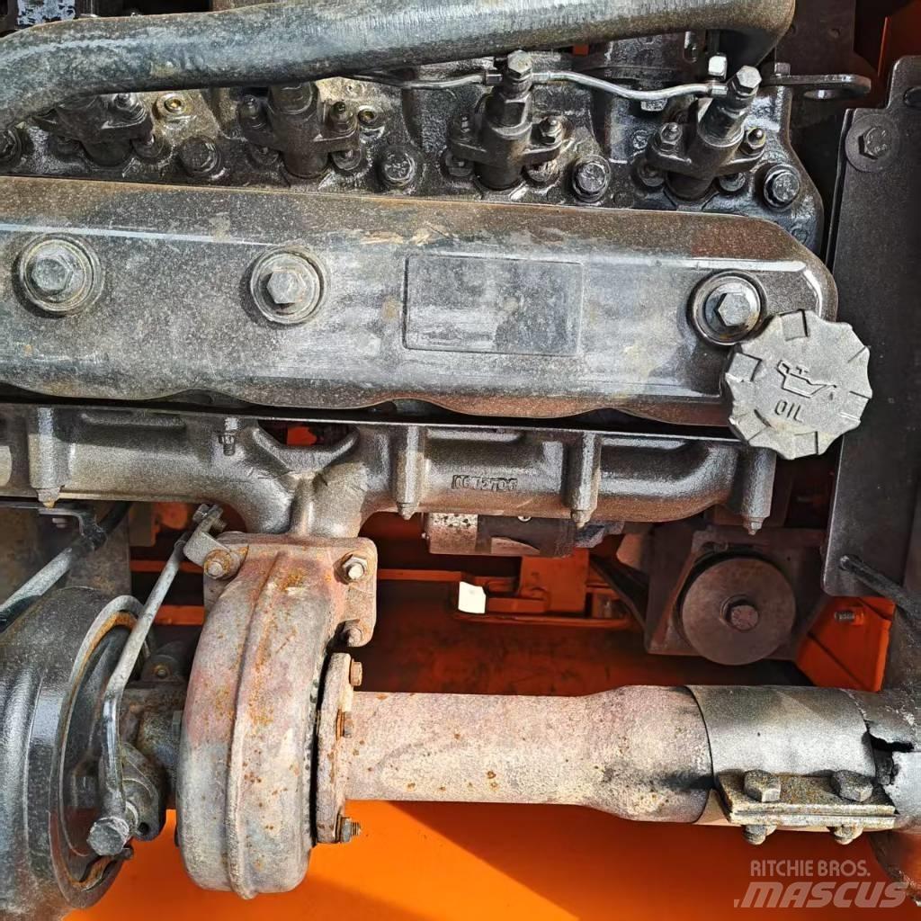Doosan 225 LC Pelle sur chenilles