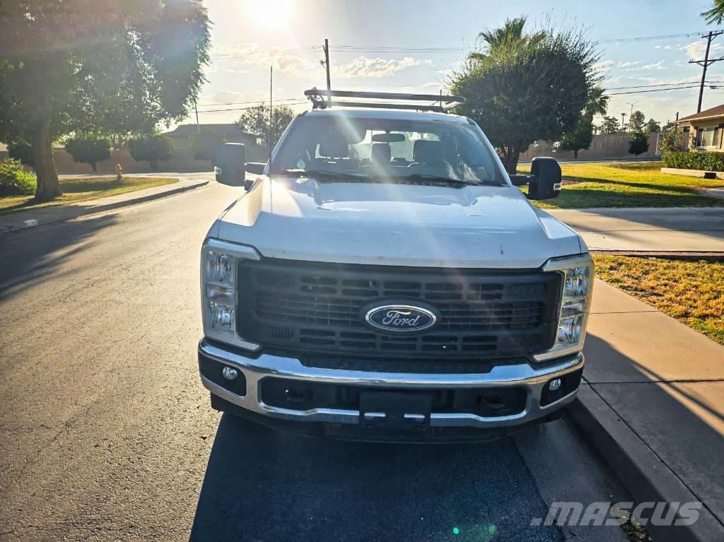 Ford F 250 XL SD Autre camion