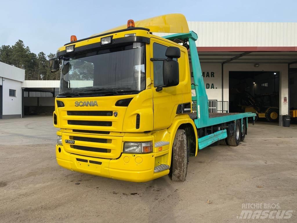 Scania P 380 Camion porte engin