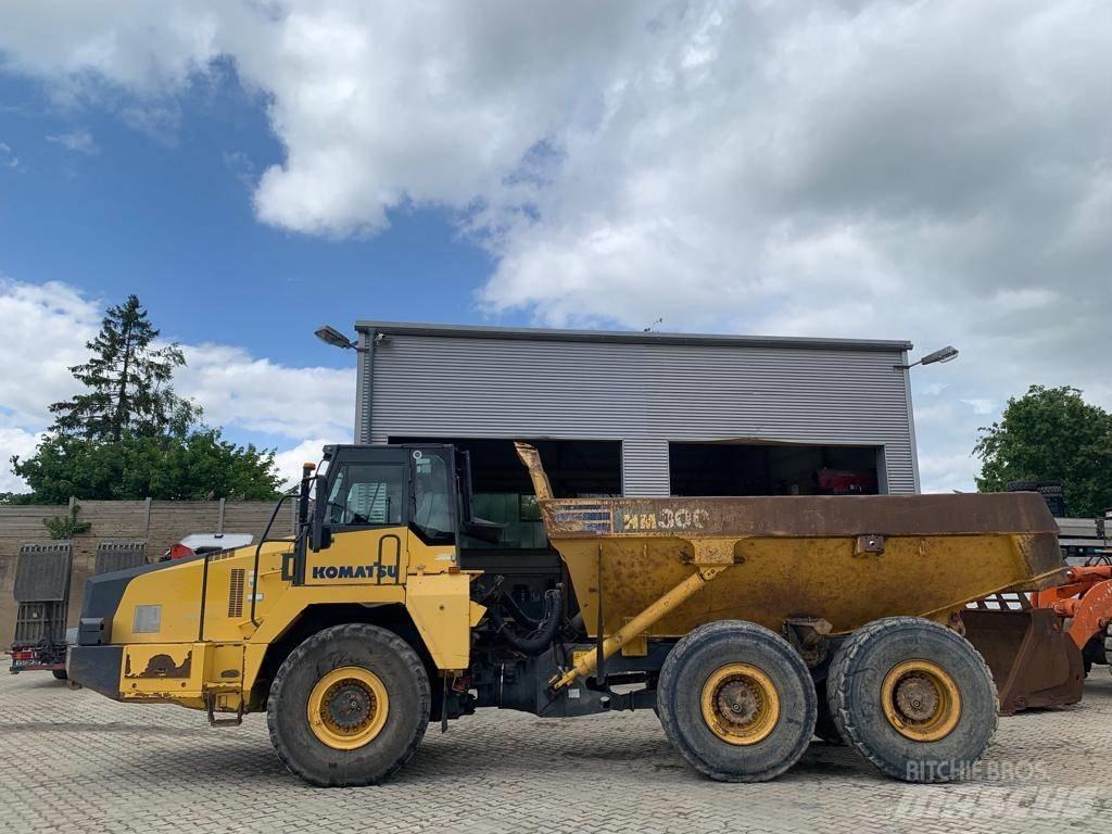 Komatsu HM 300-2 Tombereau articulé