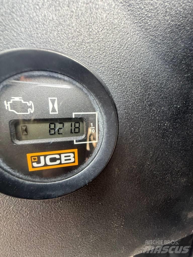 JCB 16 C-1, 821h Mini pelle < 7t