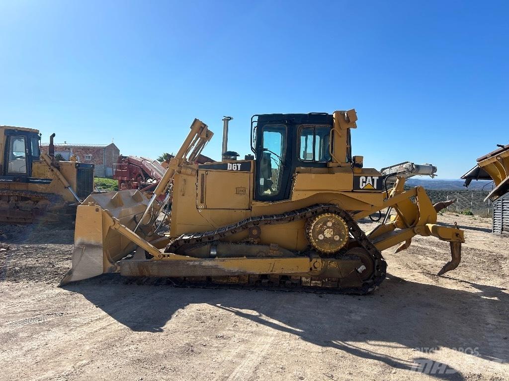 CAT D 6 T XL Bouteurs sur chenilles