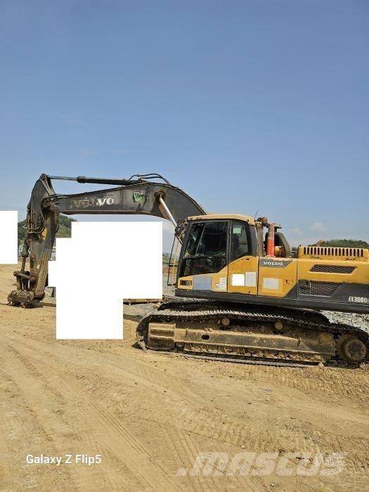 Volvo EC 300 D Pelle sur chenilles