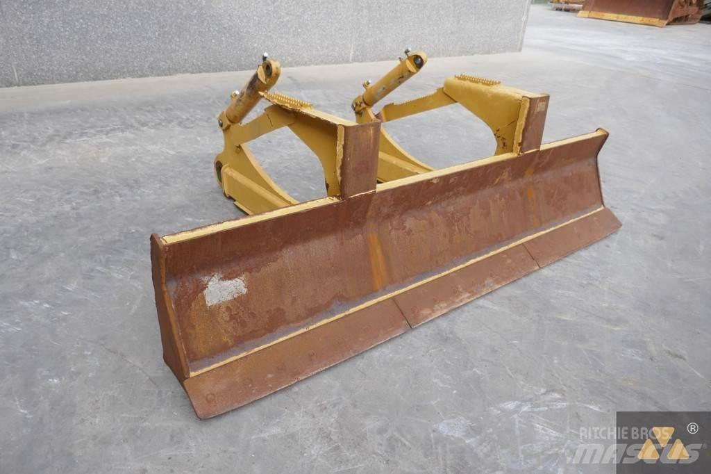CAT Skidder blade Lame