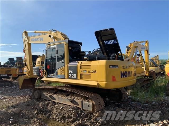 Komatsu PC 220-8 Pelle sur chenilles