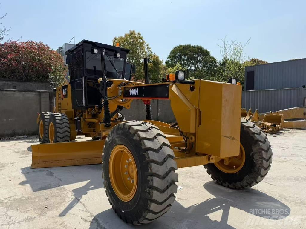 CAT 140 H Niveleuse