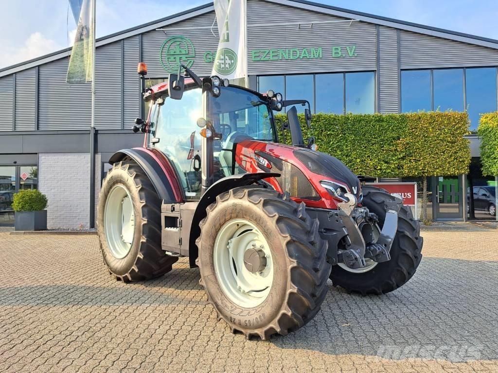 Valtra G 135 Active Tracteur