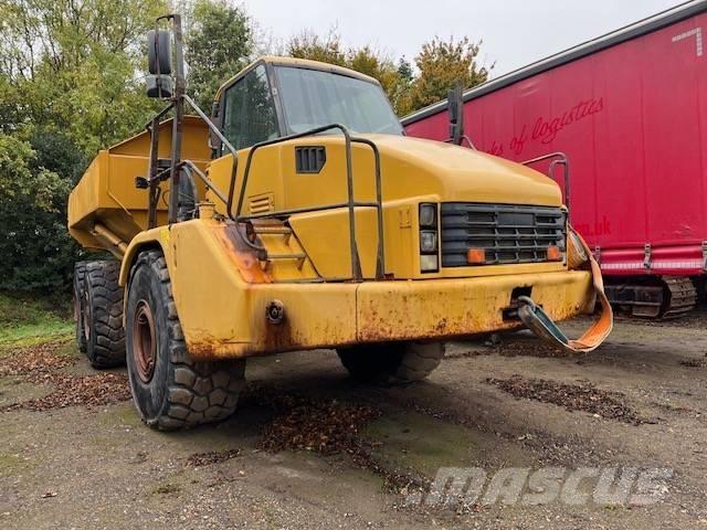 CAT 740 Tombereau articulé