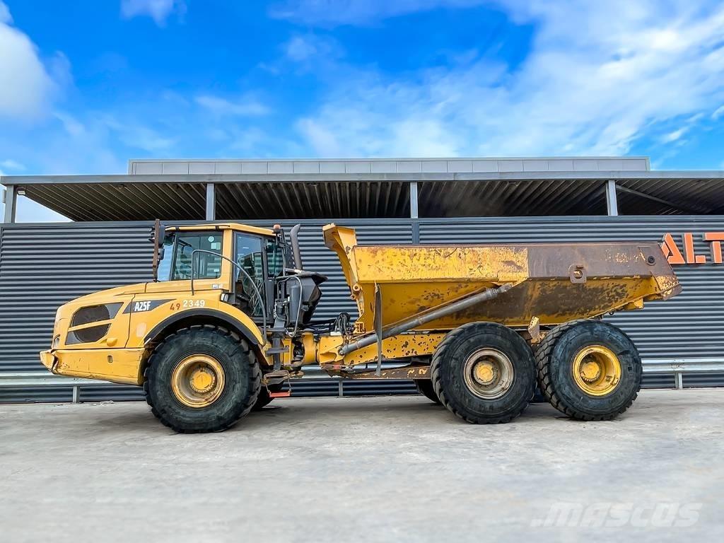 Volvo A25F Tombereau articulé
