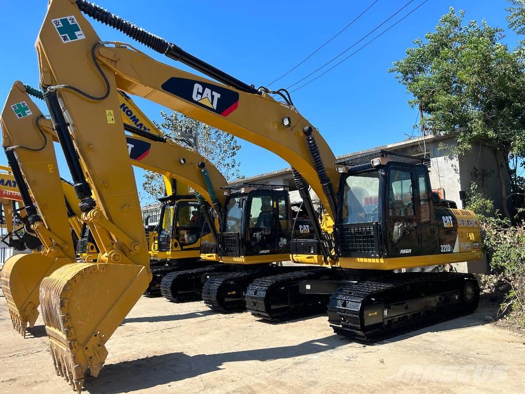 CAT 320 D Pelle sur chenilles