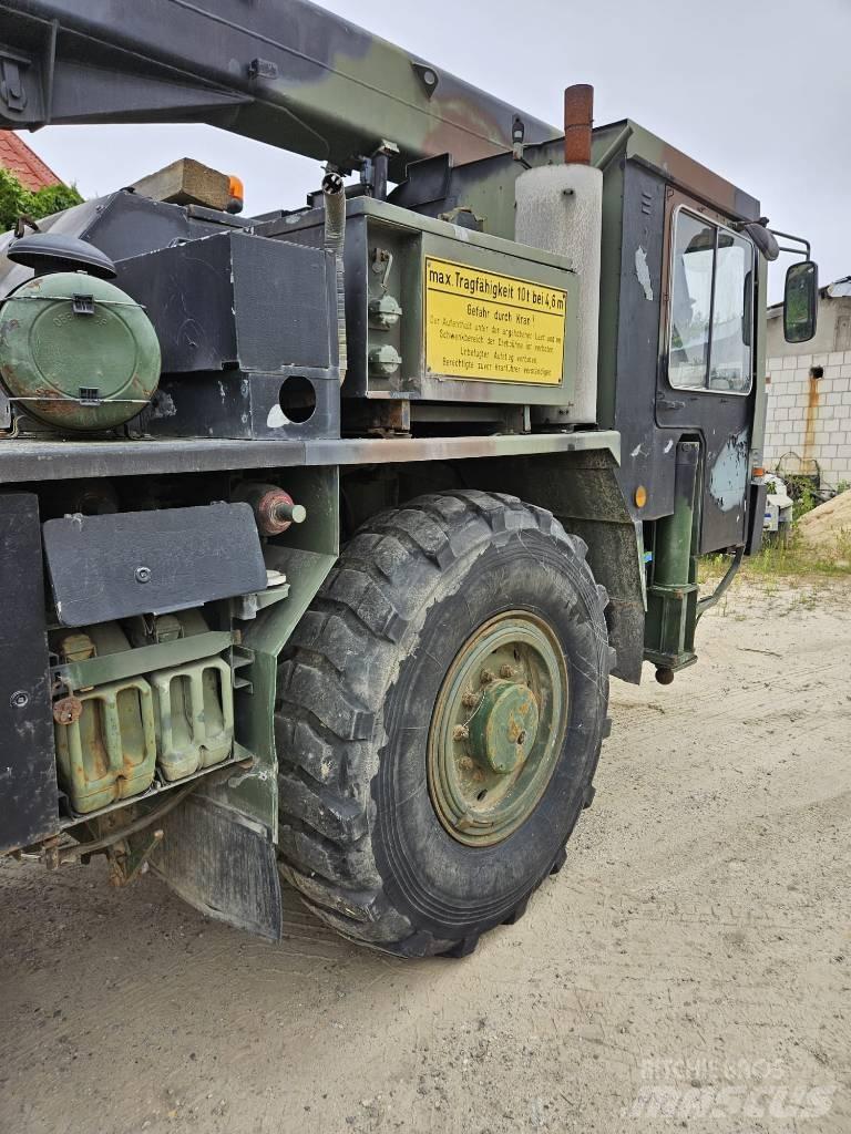 Liebherr UM 109 FKL Mini grue