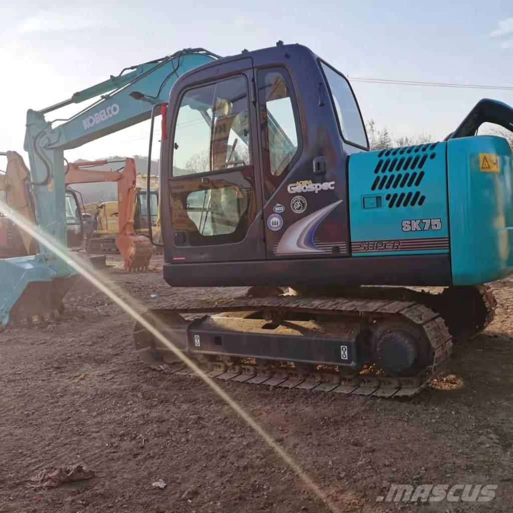 Kobelco SK75-8 Mini pelle 7t-12t