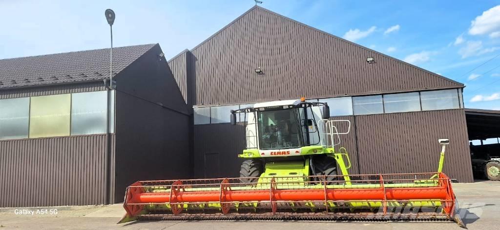 Claas 570 Moissonneuse batteuse