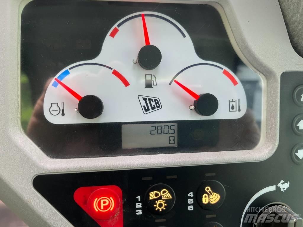 JCB 300 T Chargeuse compacte