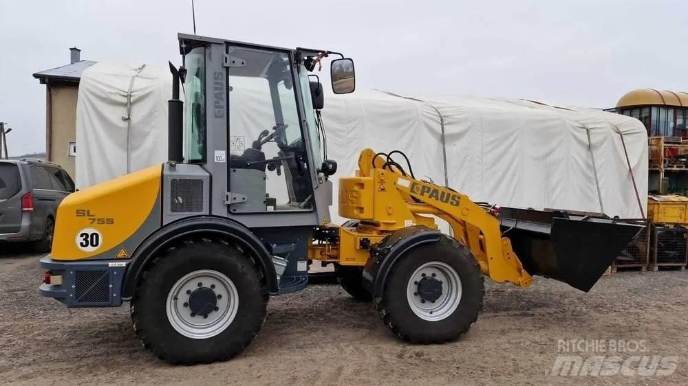 Paus SL755 Chargeuse sur pneus