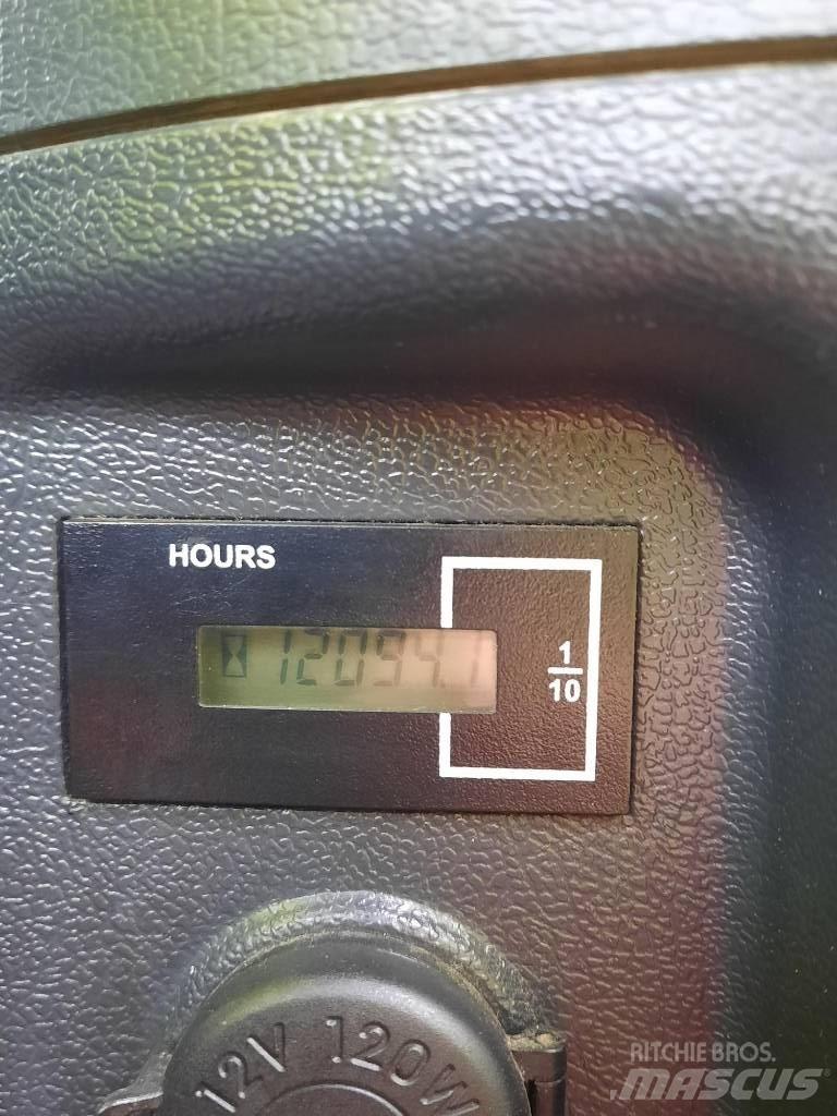 Hyundai HL 980 Chargeuse sur pneus