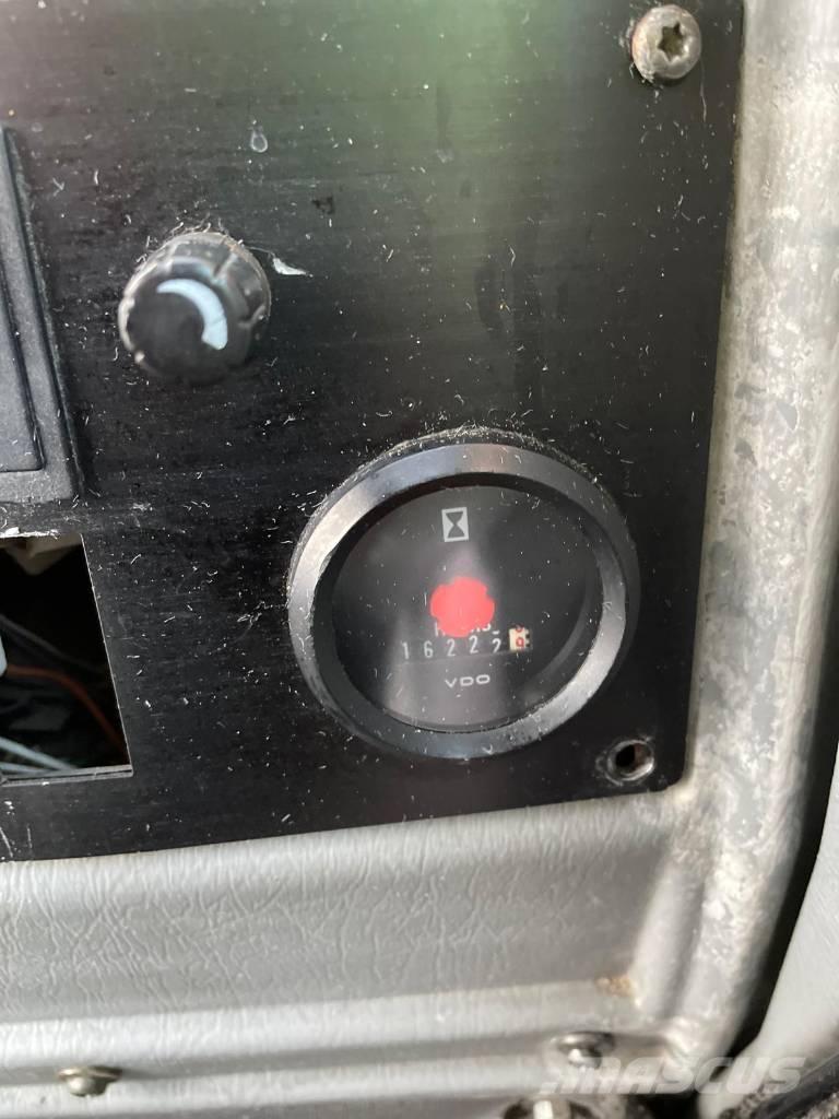 Volvo L 70 E Chargeuse sur pneus